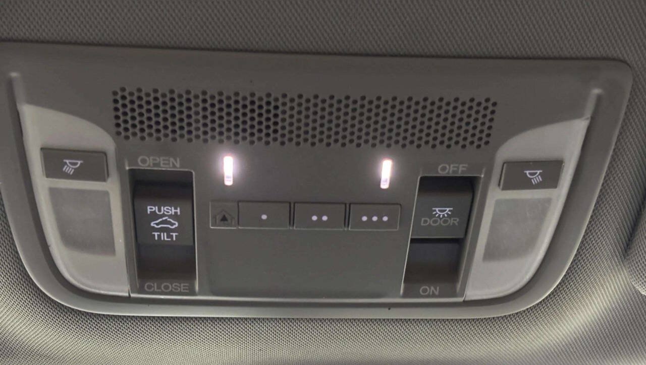 Used 2021 Acura ILX w/ Premium Package FWD image 26