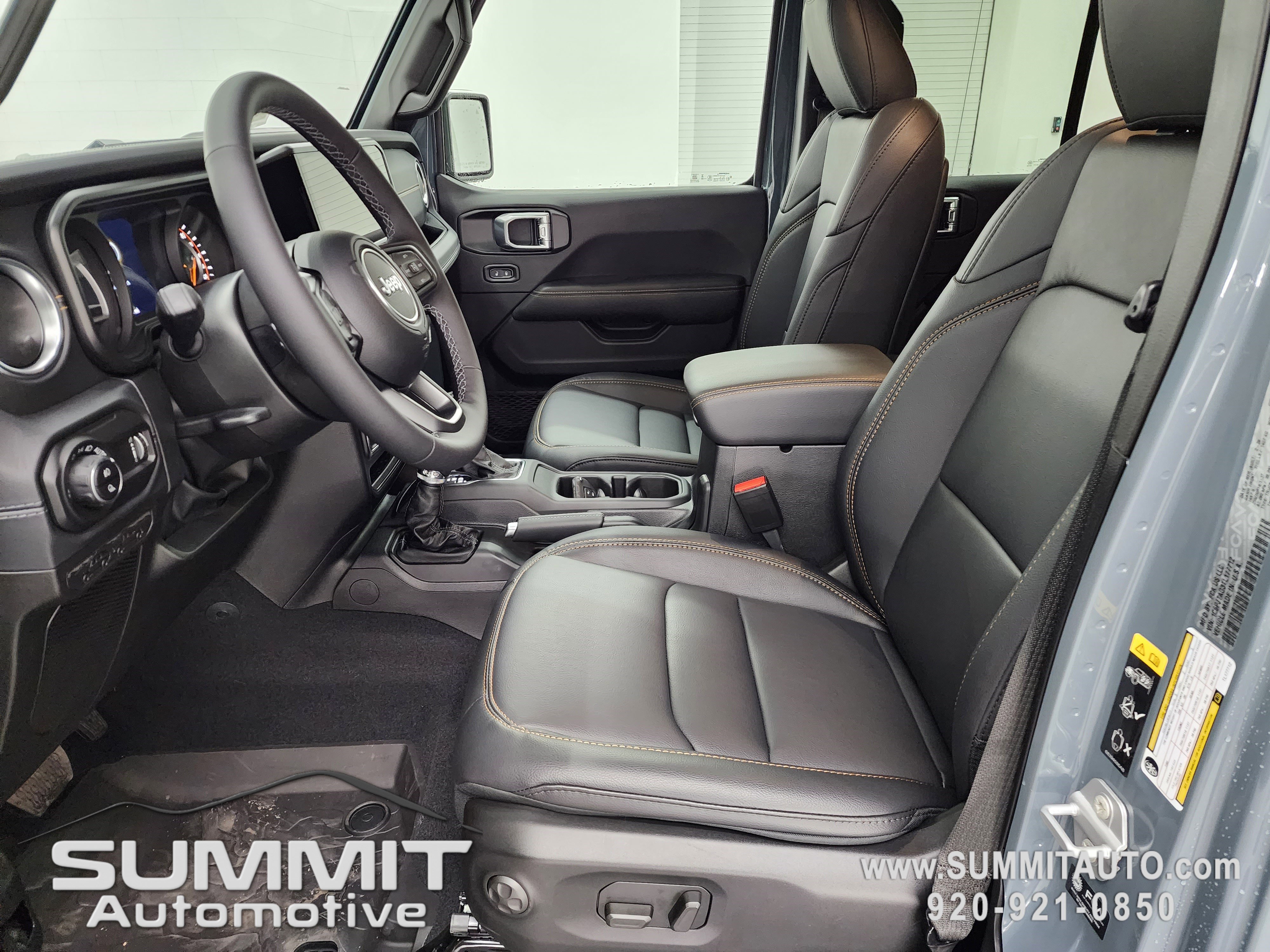 New 2026 Jeep Gladiator Sport image 8