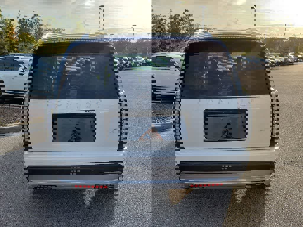 New 2026 Hyundai Ioniq 9 SE image 10