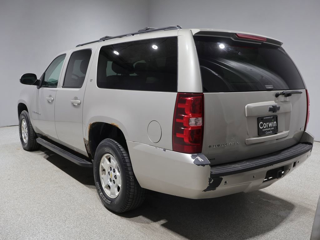 Used 2009 Chevrolet Suburban LT AWD/4WD image 6