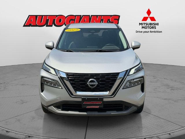 Used 2023 Nissan Rogue SV AWD/4WD image 8