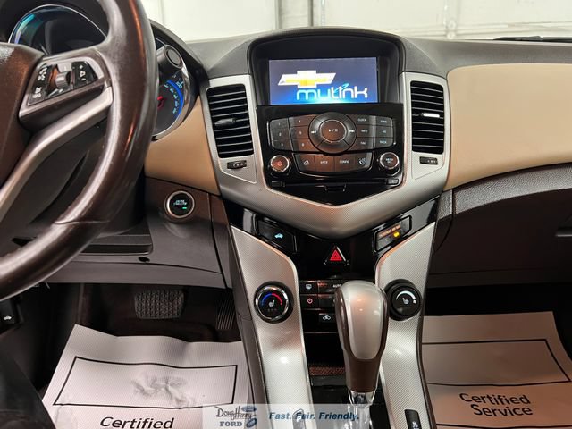 Used 2016 Chevrolet Cruze LTZ w/ Sun, Sound and Sport Package FWD image 39