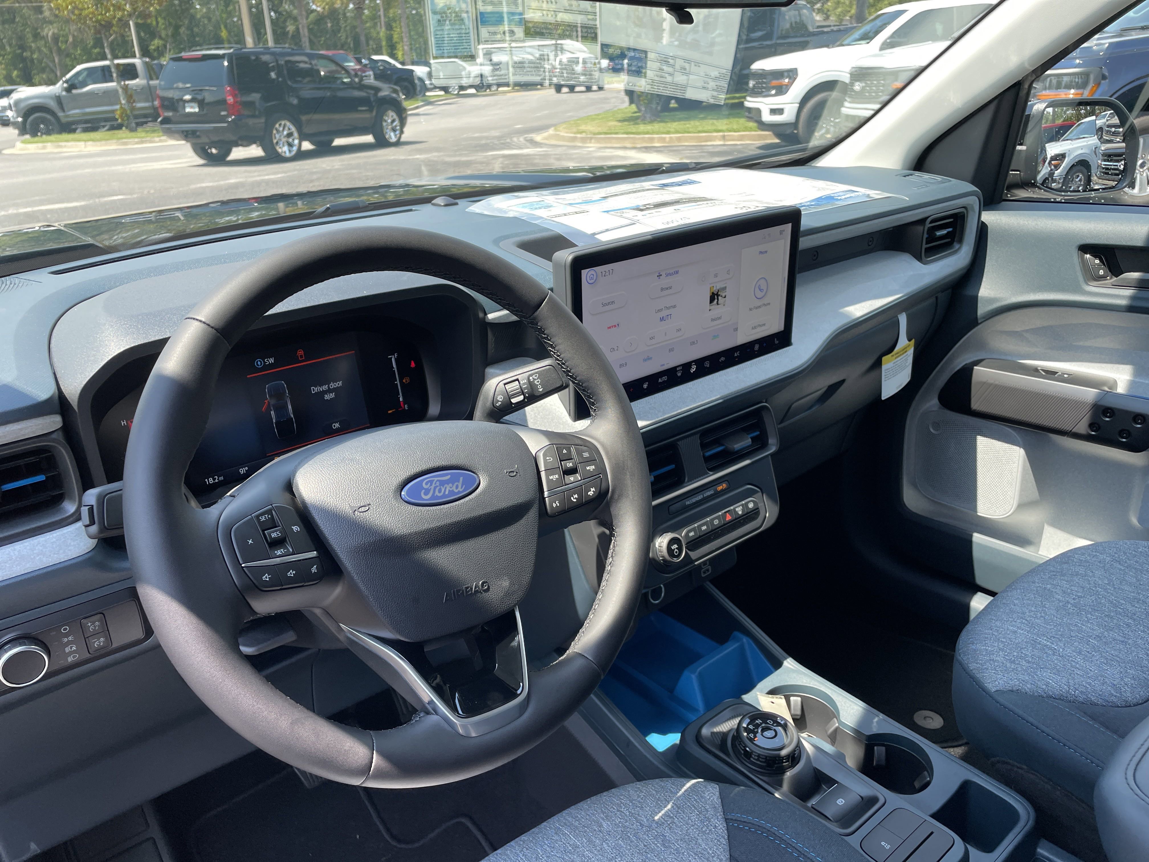 New 2025 Ford Maverick XLT w/ XLT Luxury Package image 16