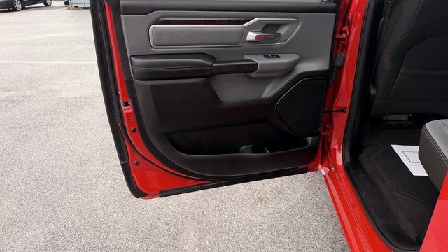 Used 2021 RAM 1500 Big Horn image 32