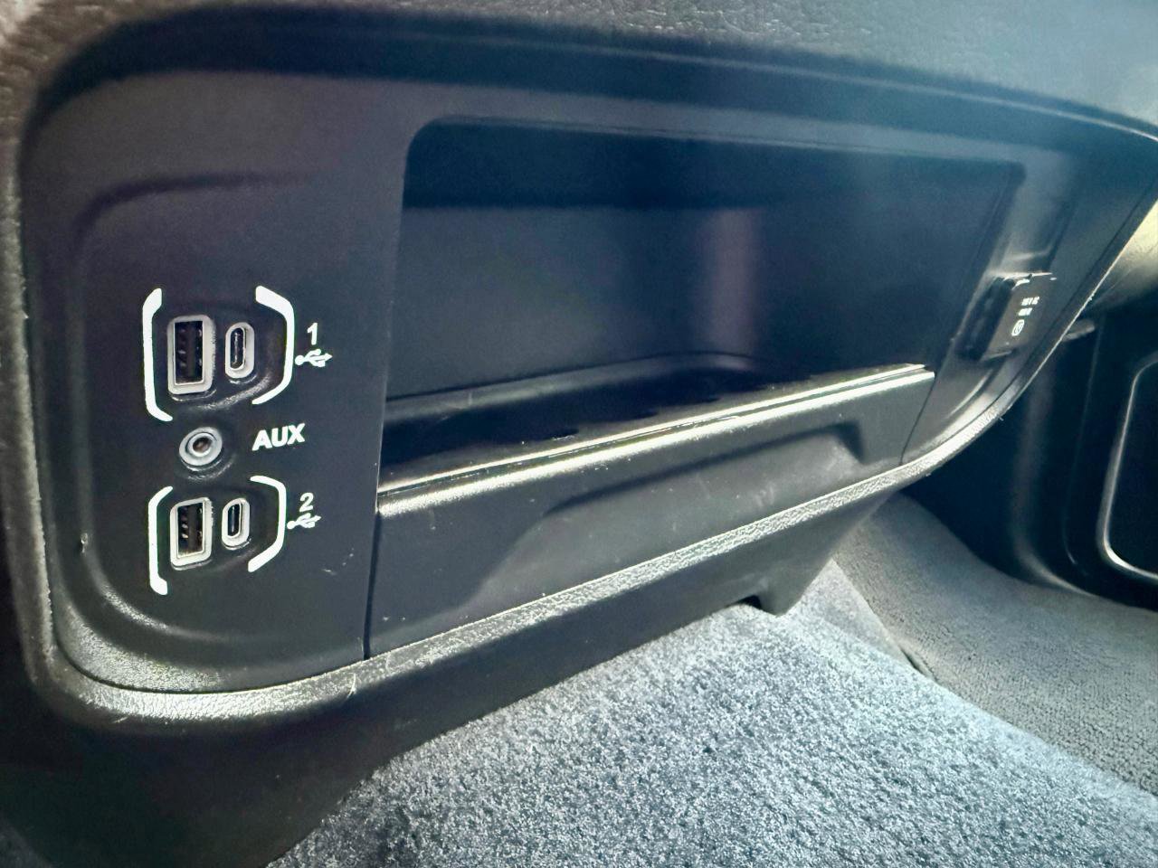 Used 2024 RAM 2500 Laramie w/ Safety Group image 30