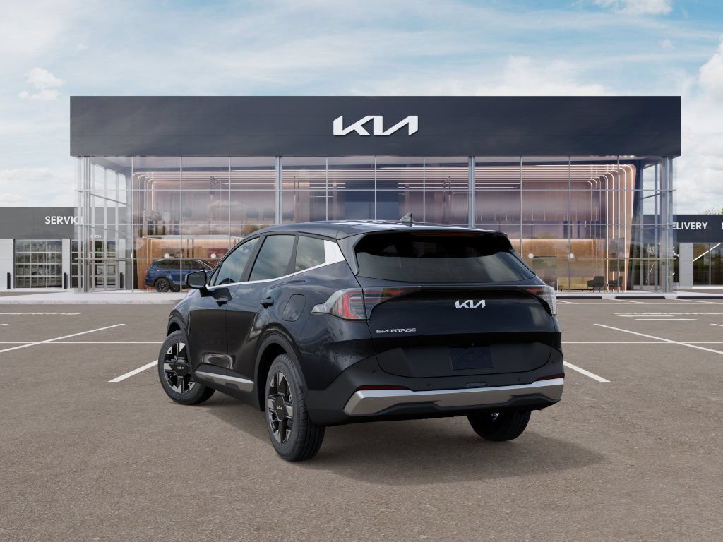 New 2026 Kia Sportage LX FWD image 4