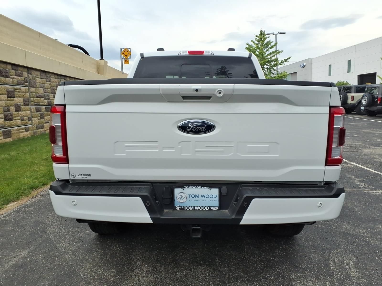 Used 2023 Ford F150 Lariat w/ Equipment Group 502A High AWD/4WD image 9