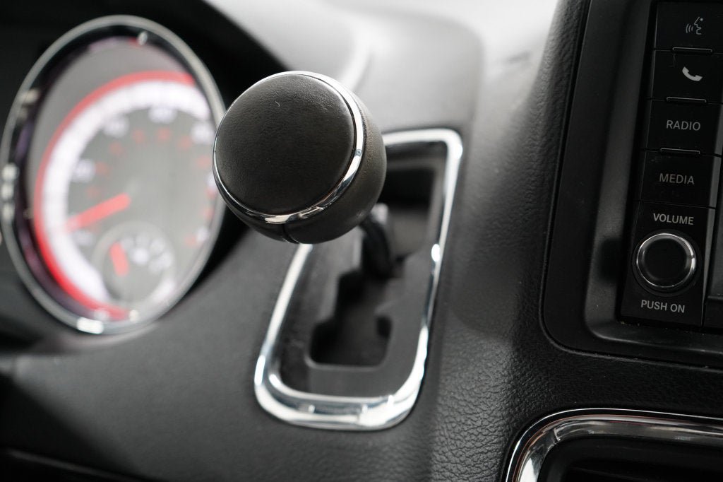 Used 2019 Dodge Grand Caravan SXT FWD image 27