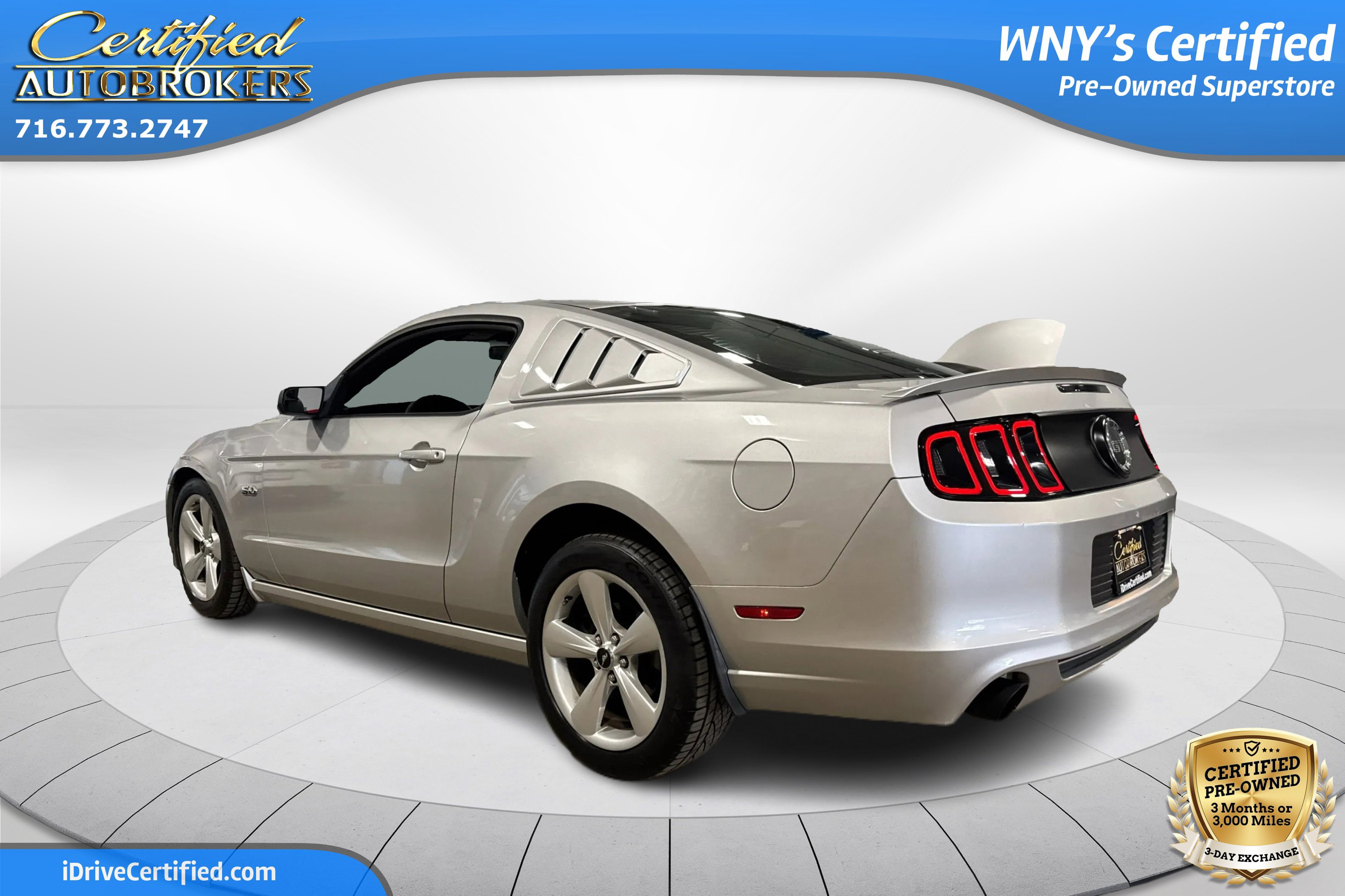 Used 2013 Ford Mustang GT image 8