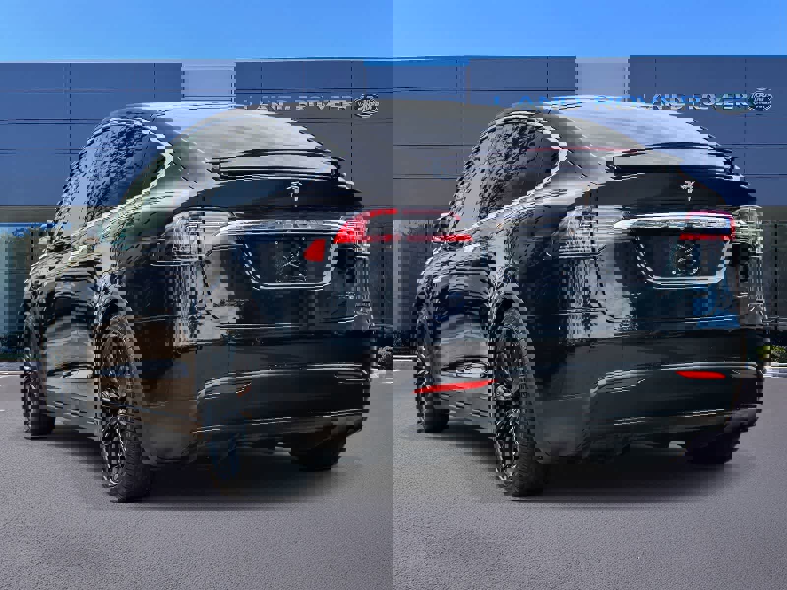 Used 2017 Tesla Model X P100D image 6