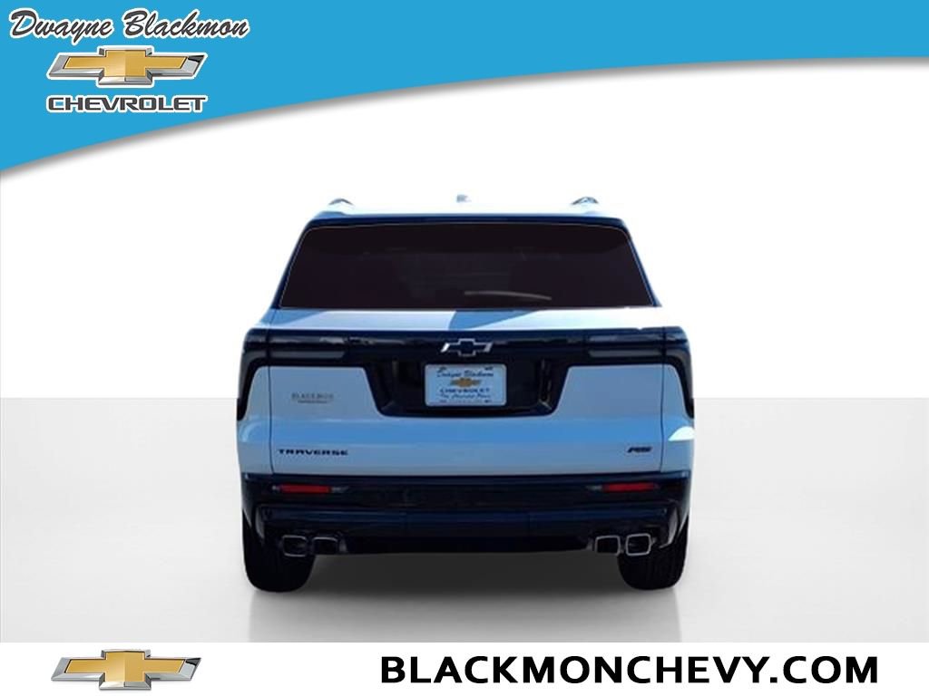 Used 2024 Chevrolet Traverse RS image 4