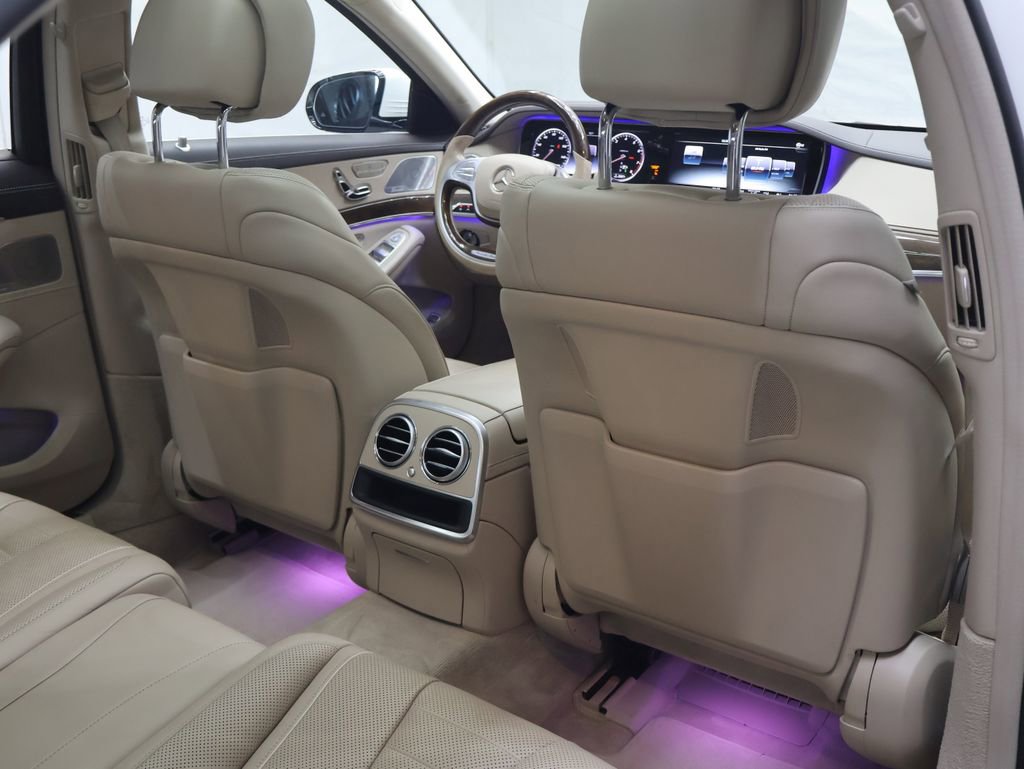 Used 2016 Mercedes-Benz S 550 4MATIC Sedan w/ Sport Package image 18