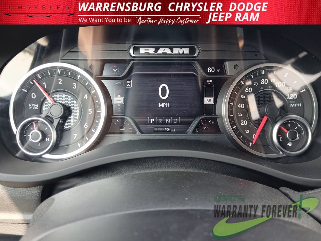 New 2026 RAM 2500 Big Horn AWD/4WD image 17