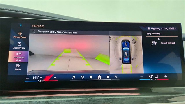 Used 2023 BMW i7 xDrive60 image 46