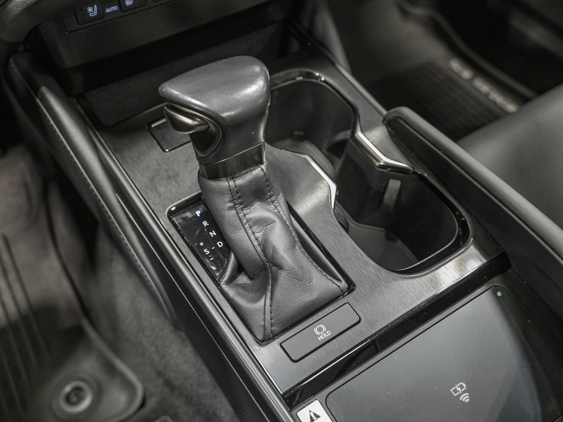 Used 2023 Lexus ES 250 w/ Premium Package image 21