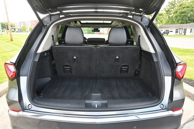 Used 2023 Acura MDX SH-AWD w/ Technology Package image 23