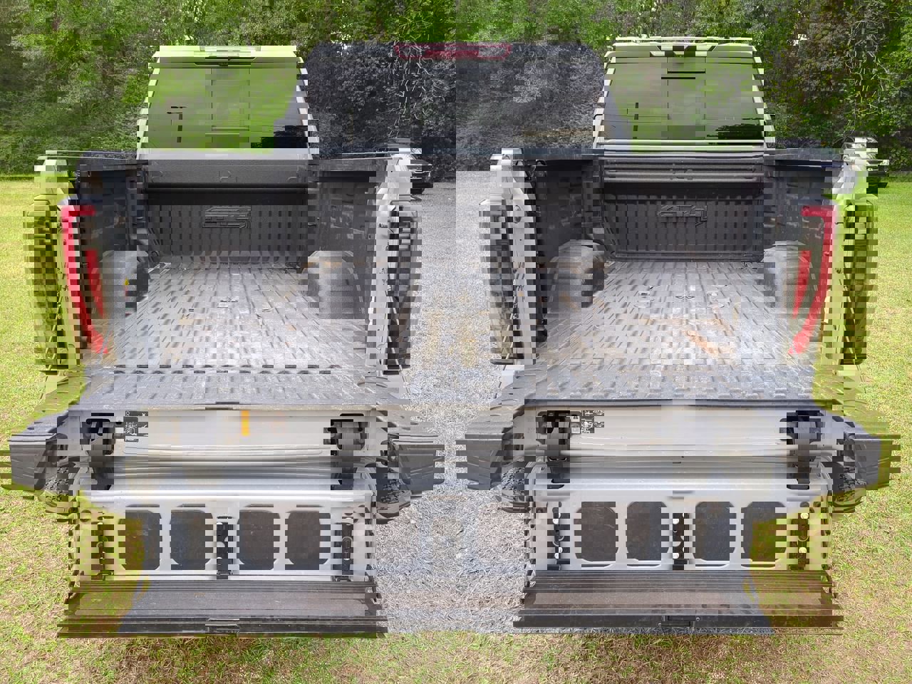 Certified 2024 GMC Sierra 2500 AT4 w/ AT4 Preferred Package image 18