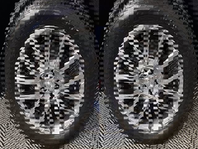 New 2026 GMC Terrain Denali w/ LPO, Floor Liner Package image 63