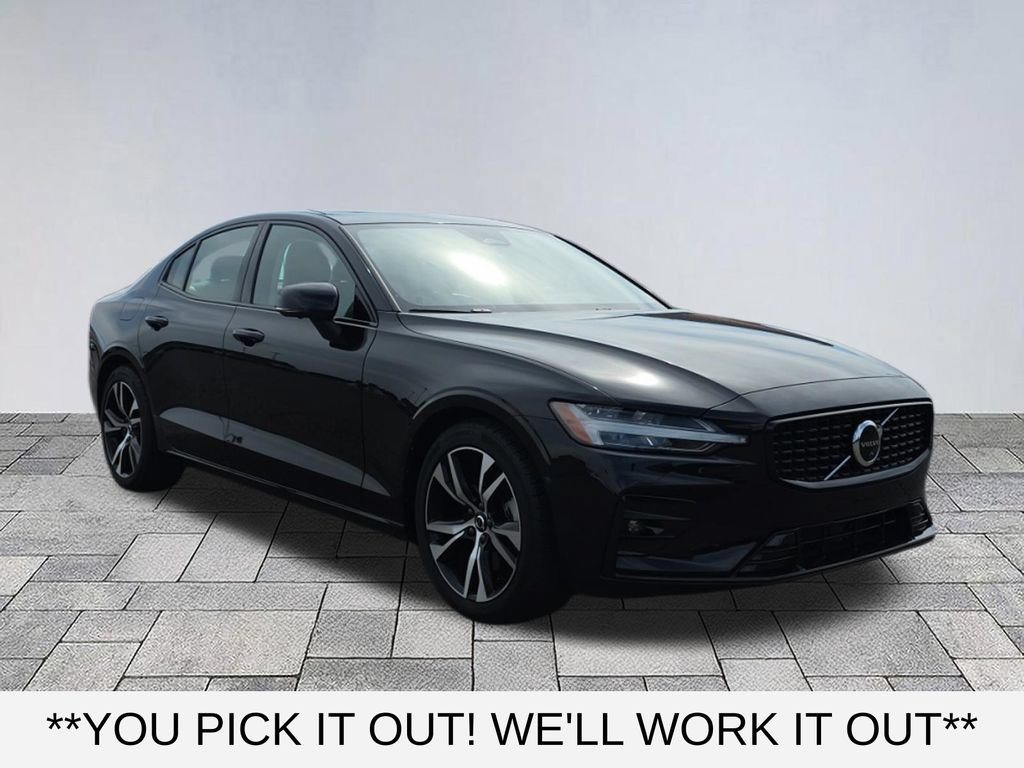 Used 2023 Volvo S60 B5 Plus FWD image 1