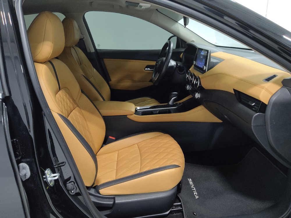 Used 2023 Nissan Sentra SV w/ SV Premium Package image 21