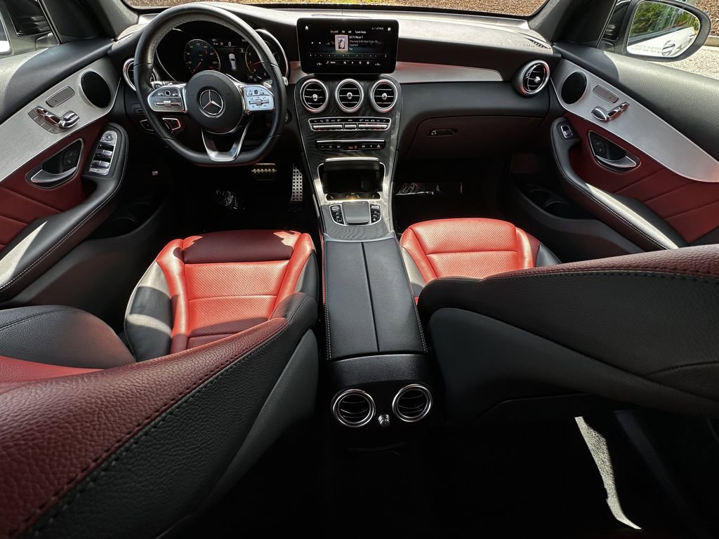 Certified 2022 Mercedes-Benz GLC 300 image 27