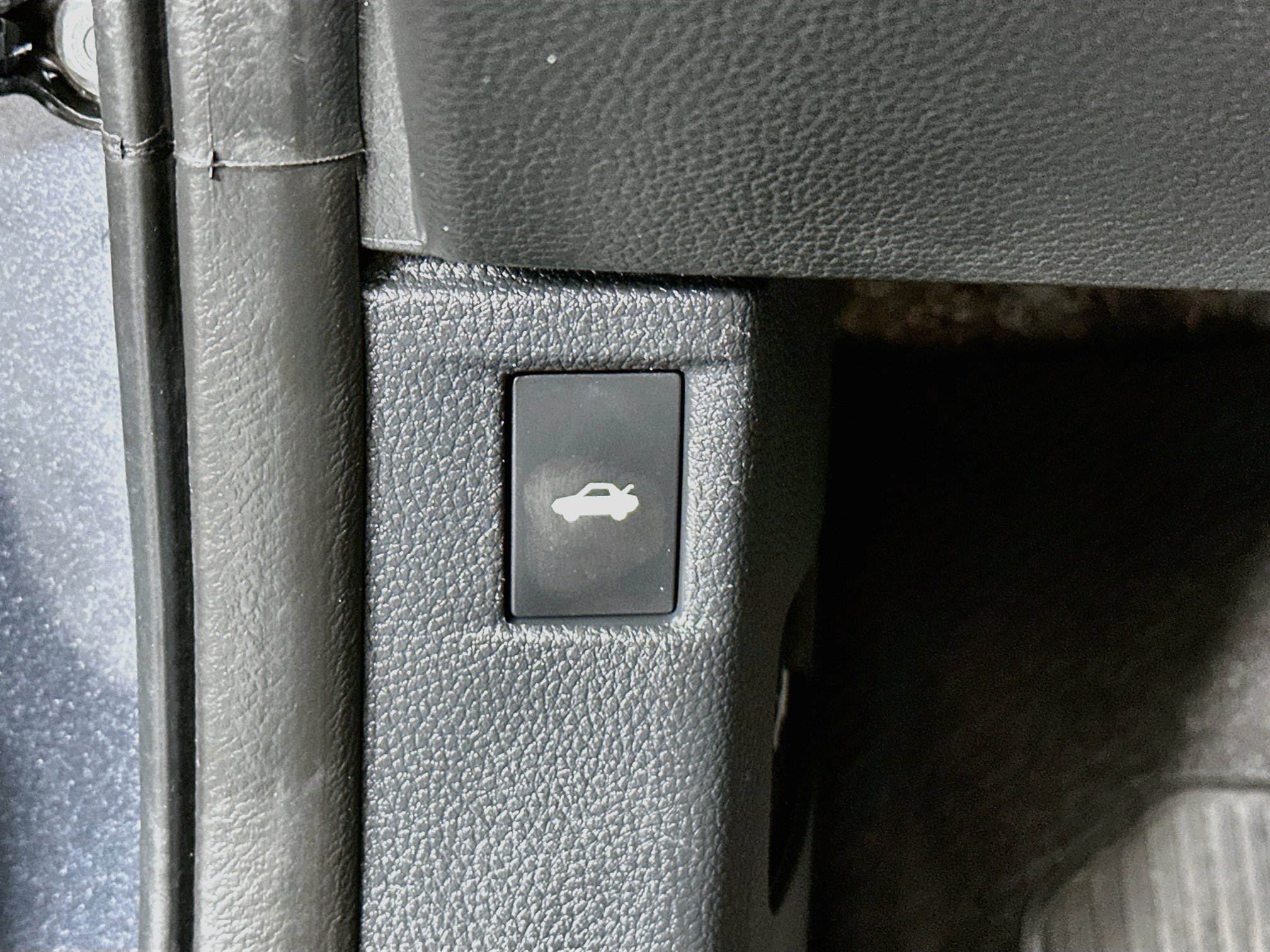 Used 2023 Honda Accord LX image 16