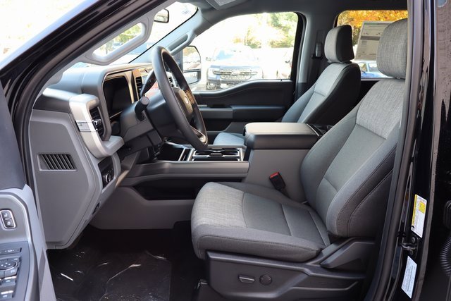 New 2026 Ford F250 XLT w/ XLT Premium Package image 27