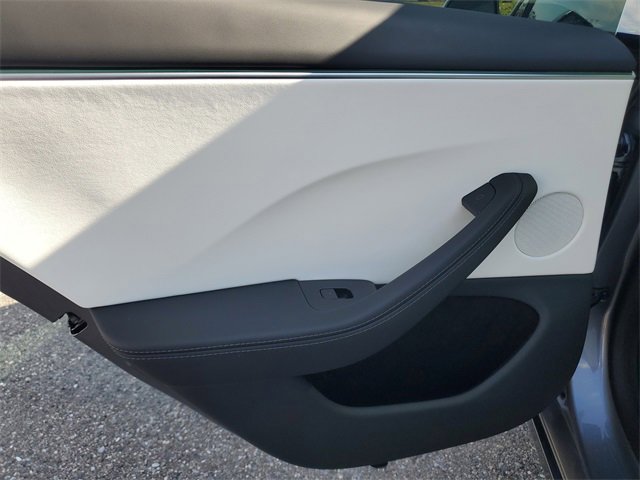 Used 2025 Tesla Model 3 Long Range image 10