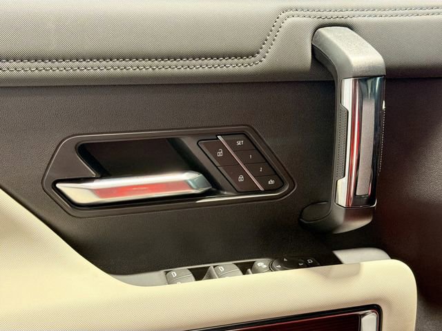 New 2026 GMC Hummer EV 2X image 17