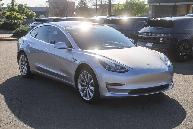 Used 2018 Tesla Model 3 Long Range image 6