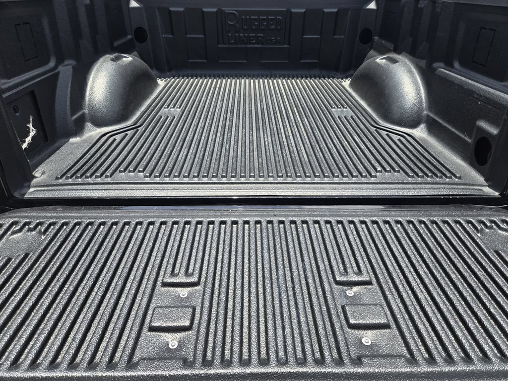 Used 2025 Ford F150 XLT w/ Equipment Group 301A Standard RWD image 34