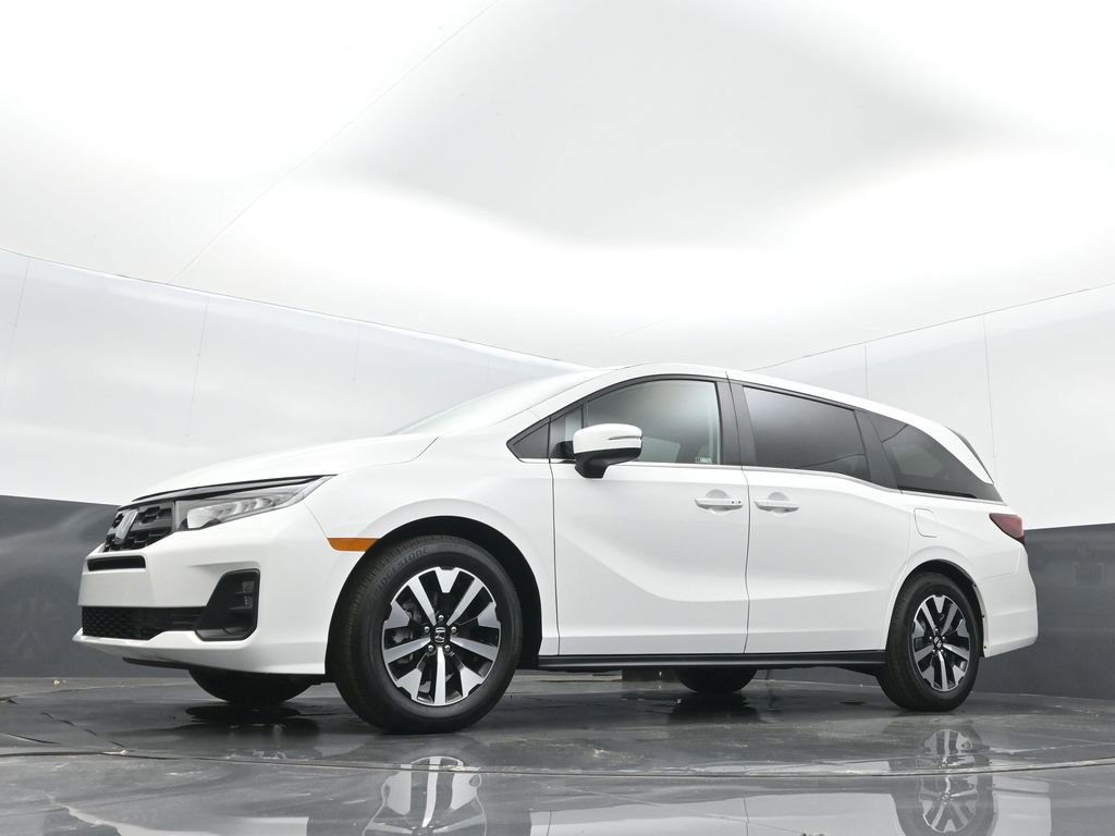 Certified 2026 Honda Odyssey EX-L image 11