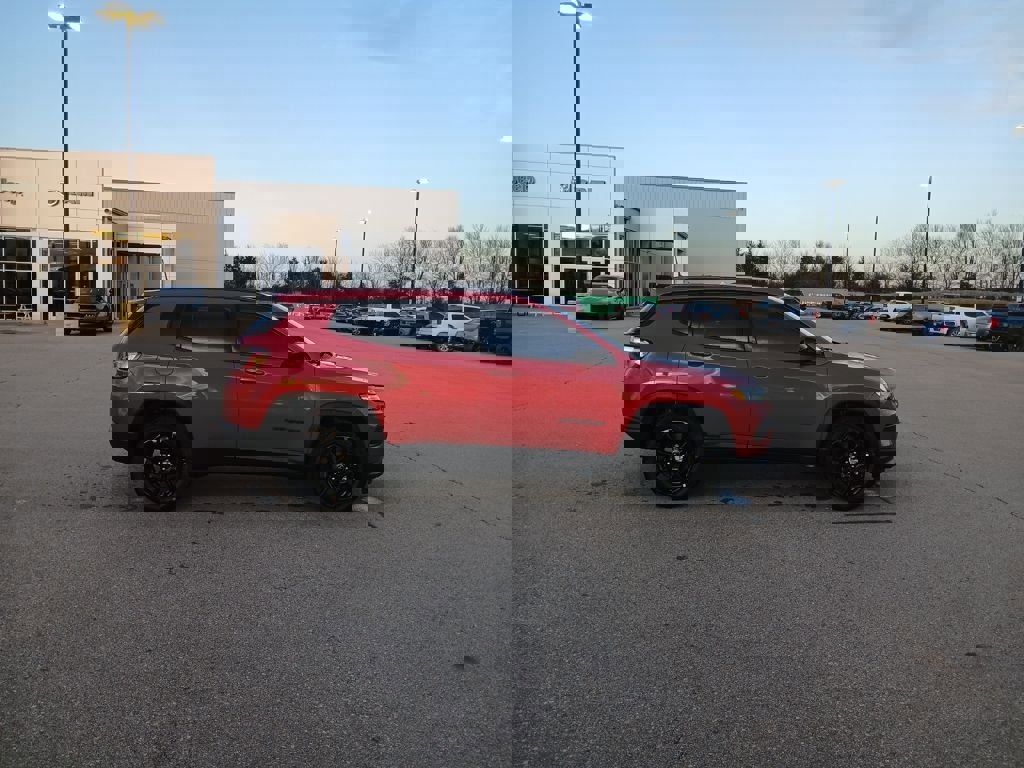 New 2026 Jeep Compass Latitude image 8