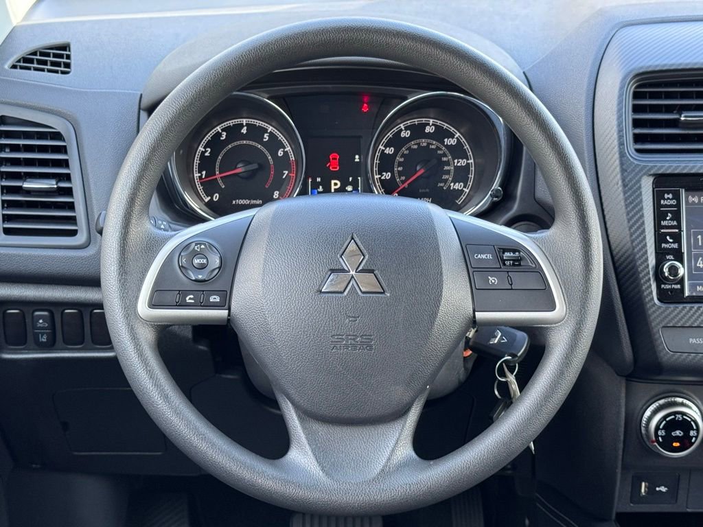 Used 2025 Mitsubishi Outlander Sport ES image 7
