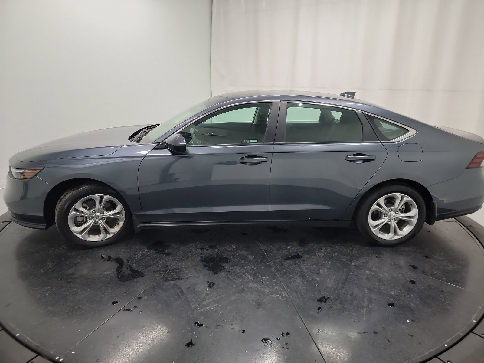 Certified 2024 Honda Accord LX image 5