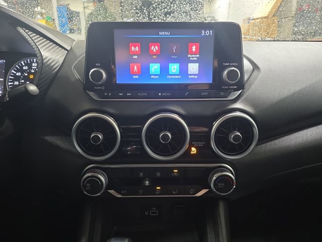 Used 2020 Nissan Sentra S image 24