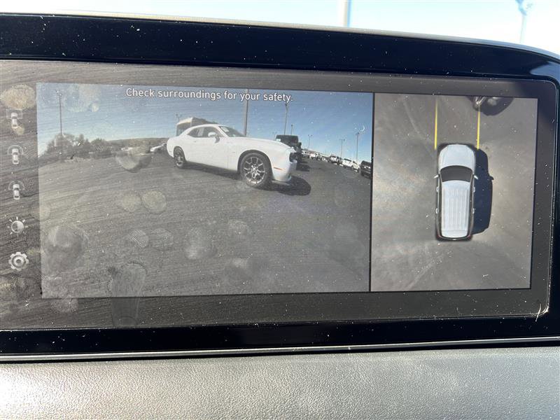 Used 2021 Hyundai Palisade Limited image 13