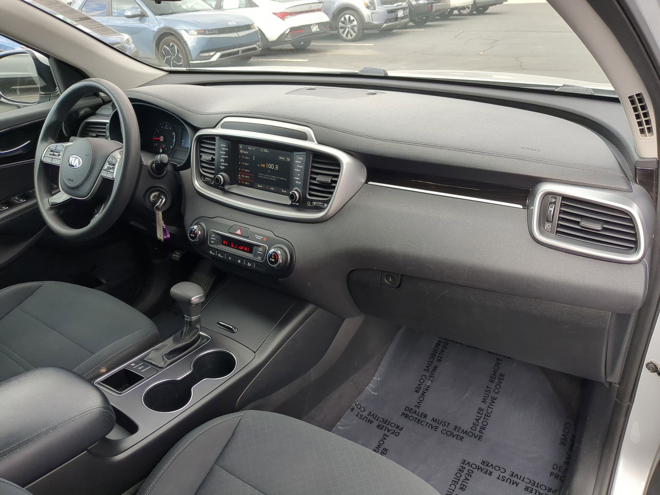 Used 2019 Kia Sorento LX V6 image 33