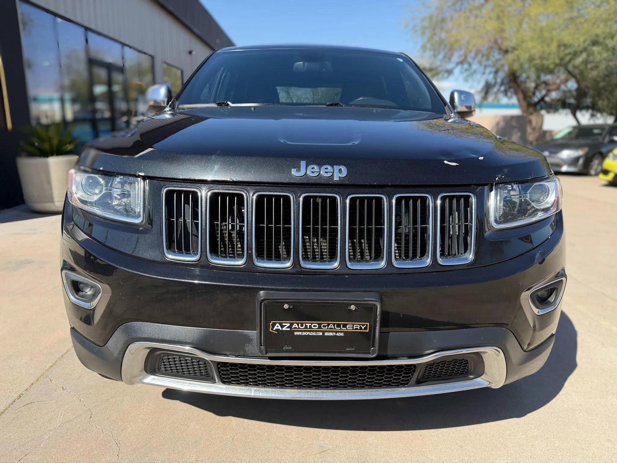 Used 2015 Jeep Grand Cherokee Limited image 2
