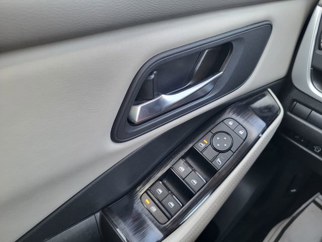 Used 2025 Nissan Rogue SV image 22