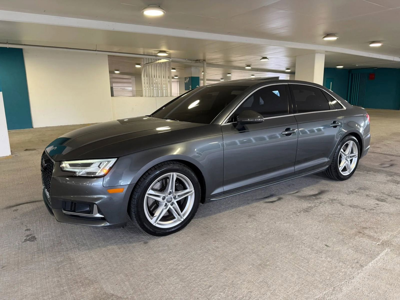 Used 2018 Audi S4 Prestige w/ Prestige Package image 4