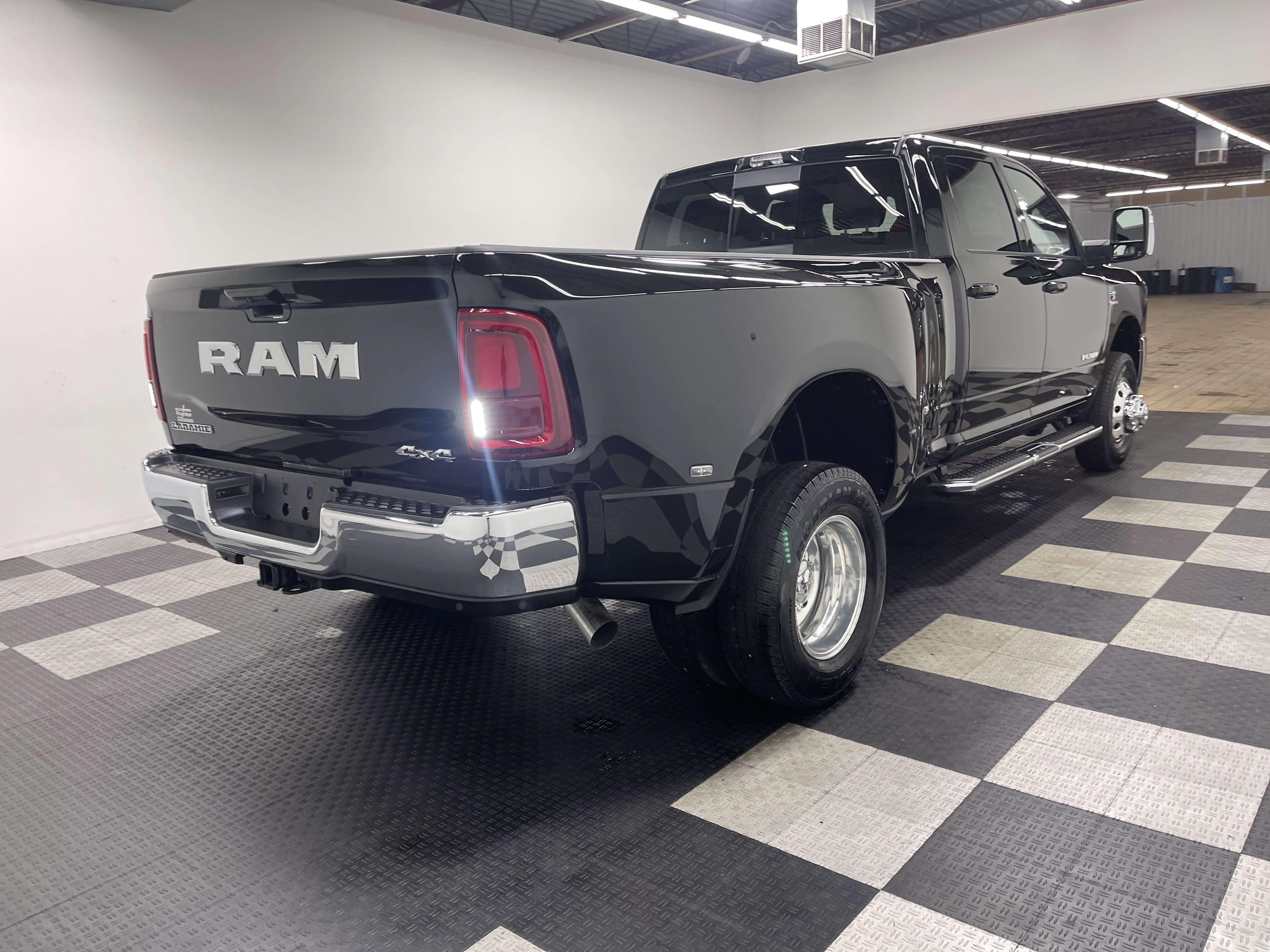 New 2026 RAM 3500 Laramie image 4