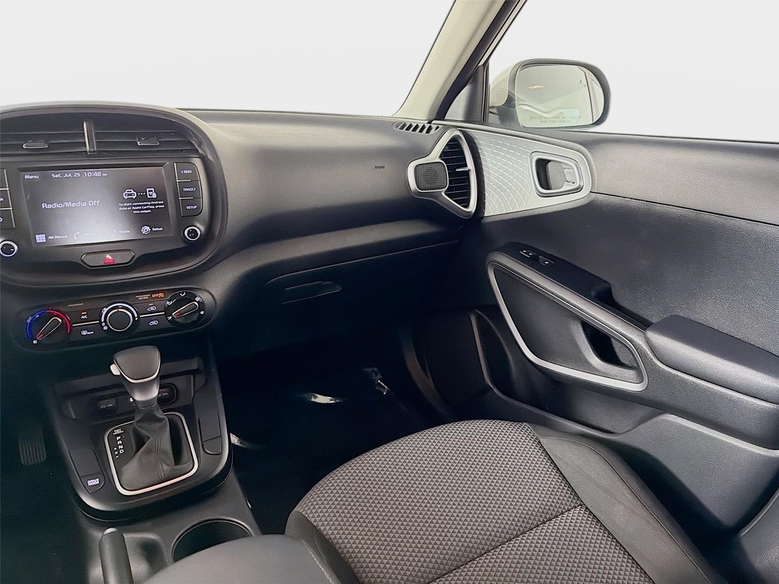 Certified 2023 Kia Soul LX w/ LX Technology Package FWD image 22