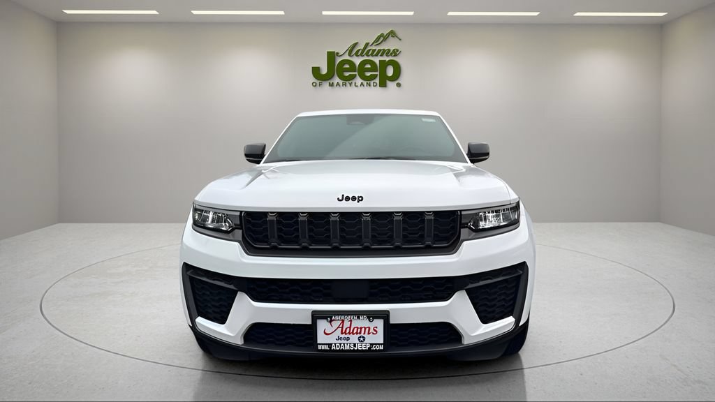 New 2026 Jeep Grand Cherokee Altitude AWD/4WD image 6