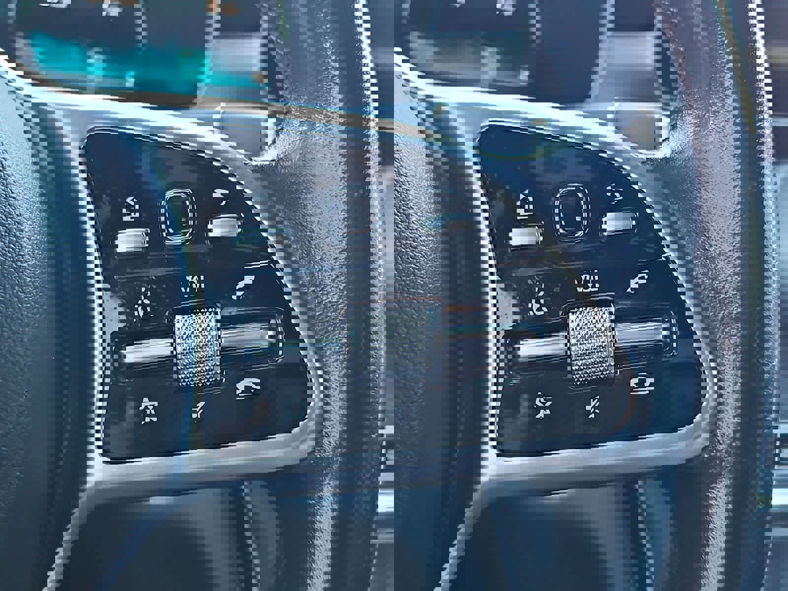 Used 2021 Mercedes-Benz C 300 Sedan image 24