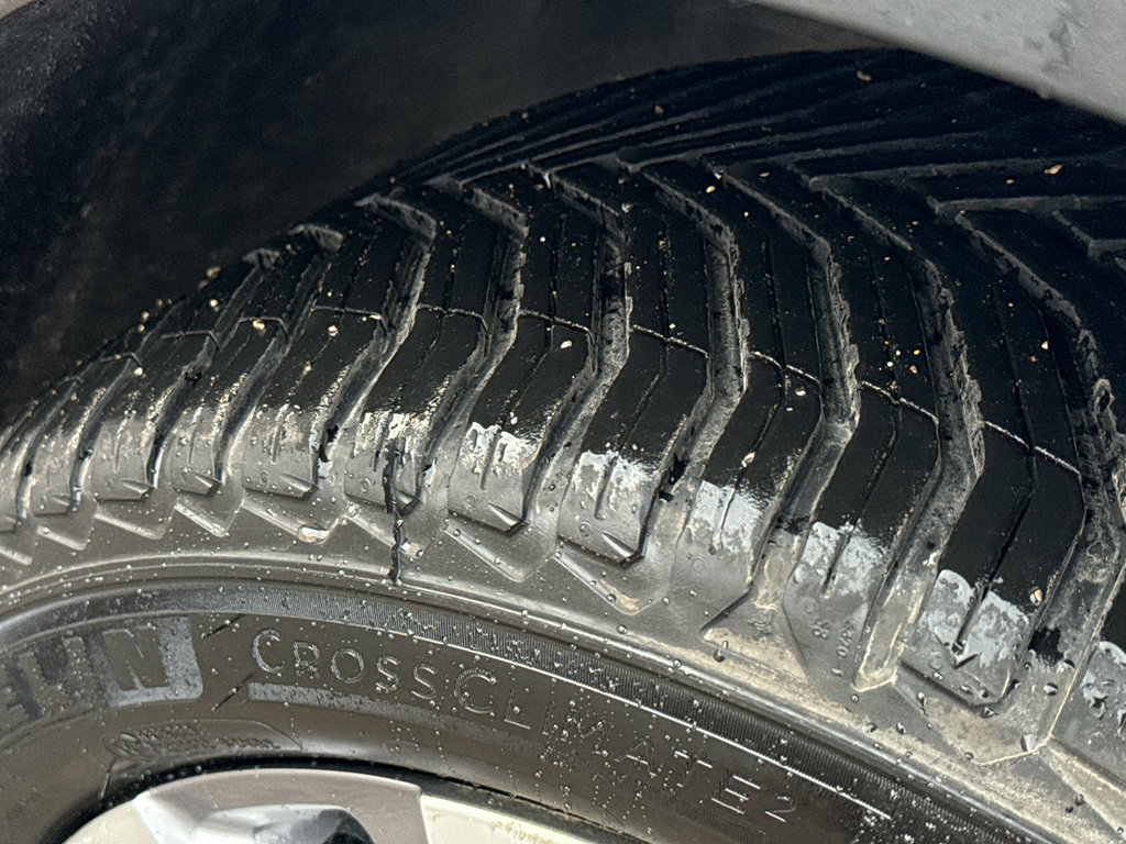 Used 2023 Chevrolet Blazer Premier w/ Driver Confidence II Package AWD/4WD image 11