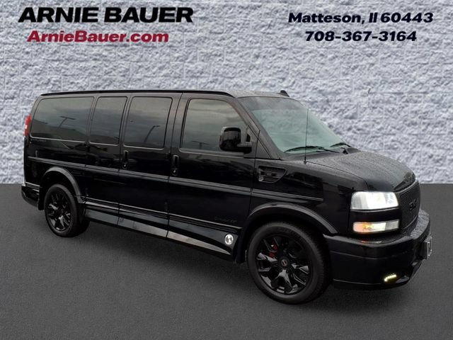 Used 2026 GMC Savana 2500 w/ Driver Convenience Package RWD image 1