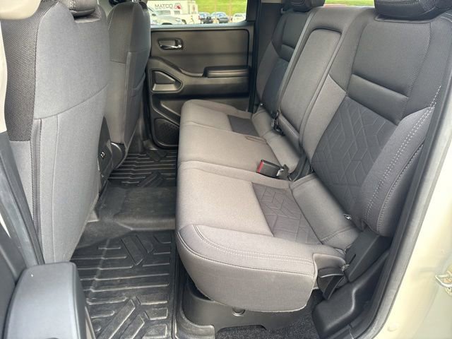 Used 2025 Nissan Frontier SV AWD/4WD image 7