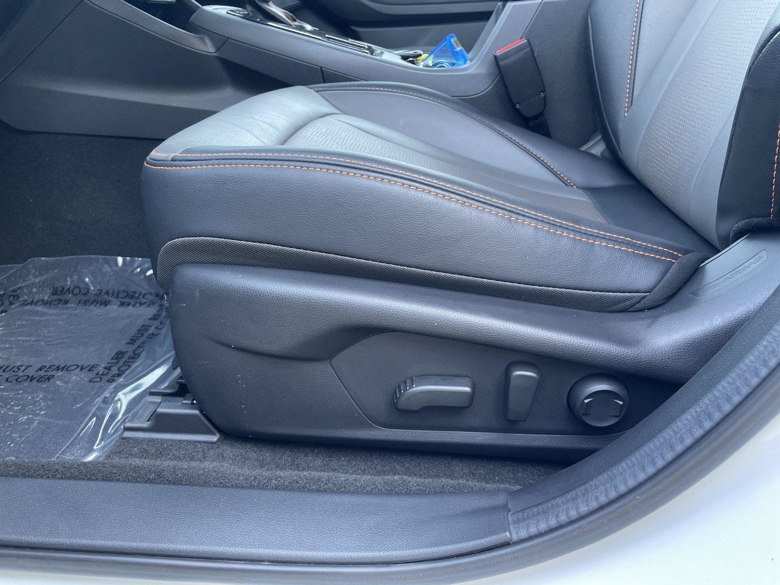 Certified 2025 Subaru Crosstrek 2.5i Limited w/ Crosstrek Mirror Package AWD/4WD image 17