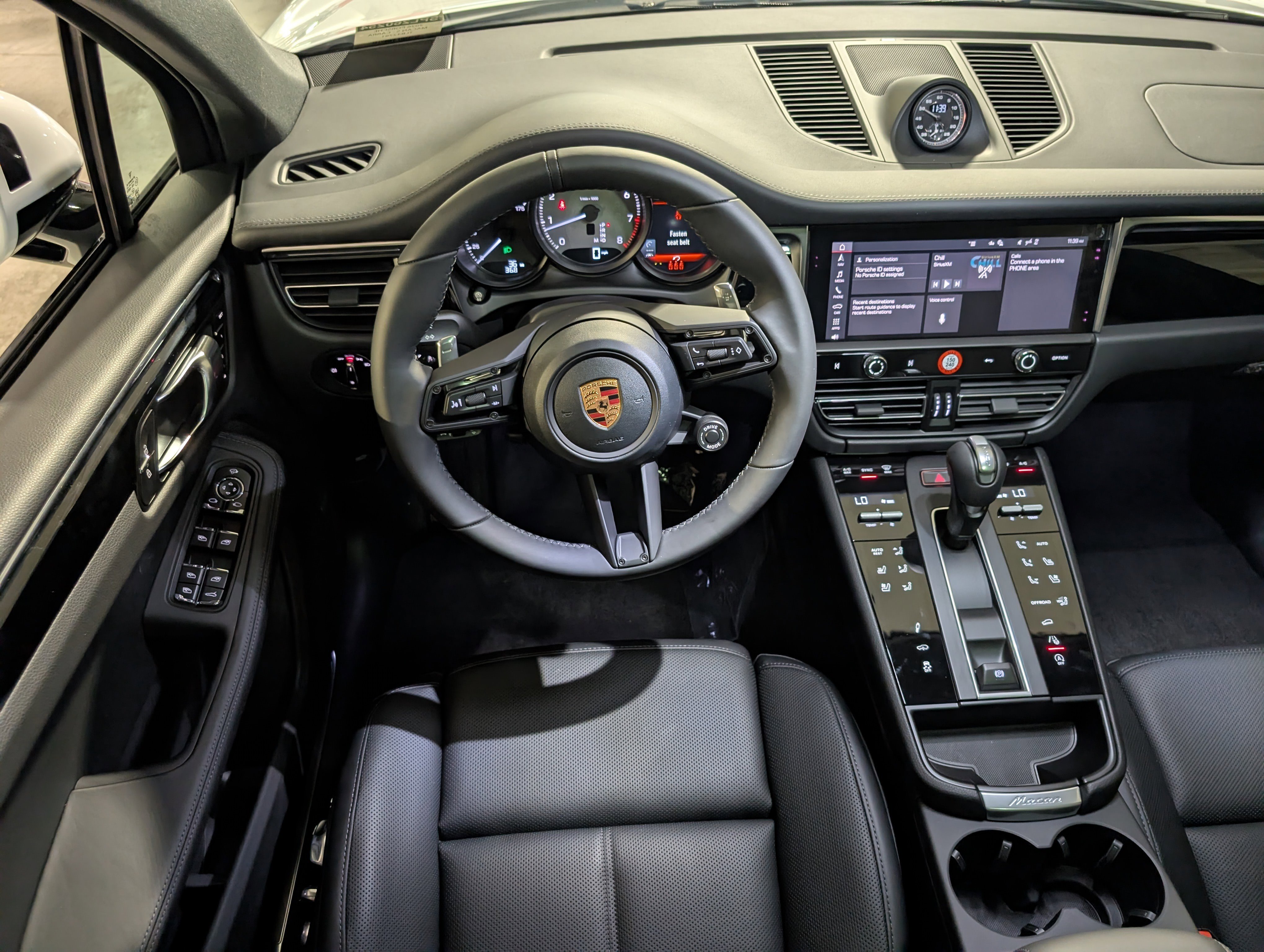 New 2026 Porsche Macan S image 6